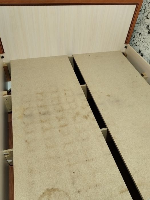 Продаю кровать 2-хспалку.