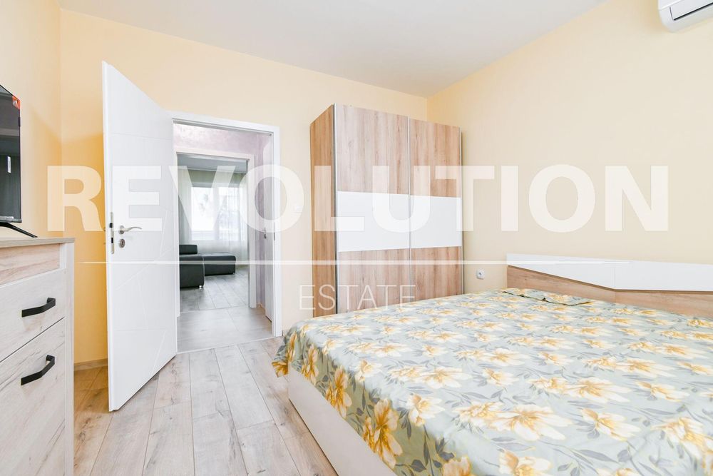 Двустаен апартамент в ж.к. Дружба 1.