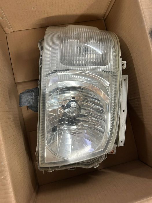 Фара хайс 2007года продам