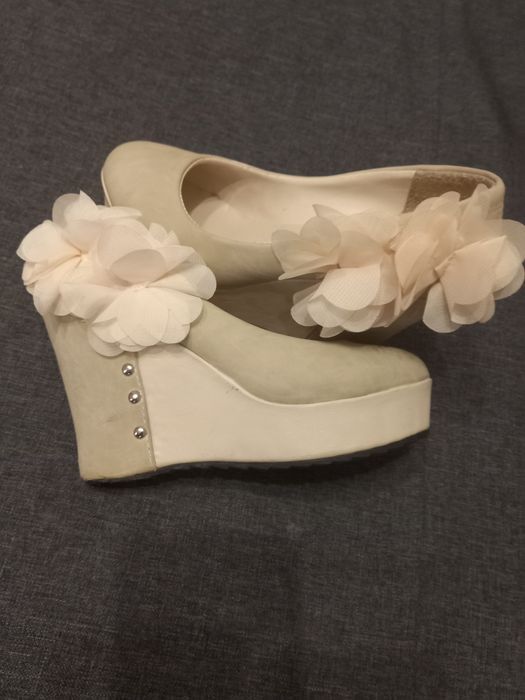 Туфли 36- 37 размера