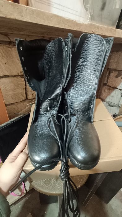 Берцы новые 43 р