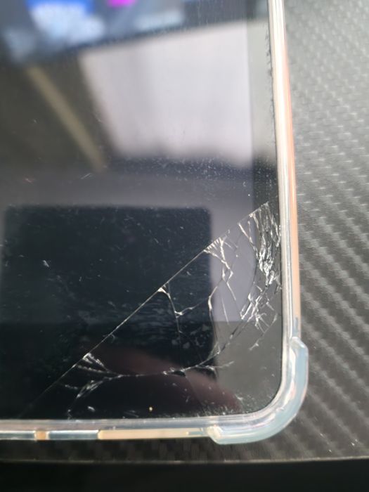 Ipad mini 2 perfect funcțional 16gb ecran fisurat