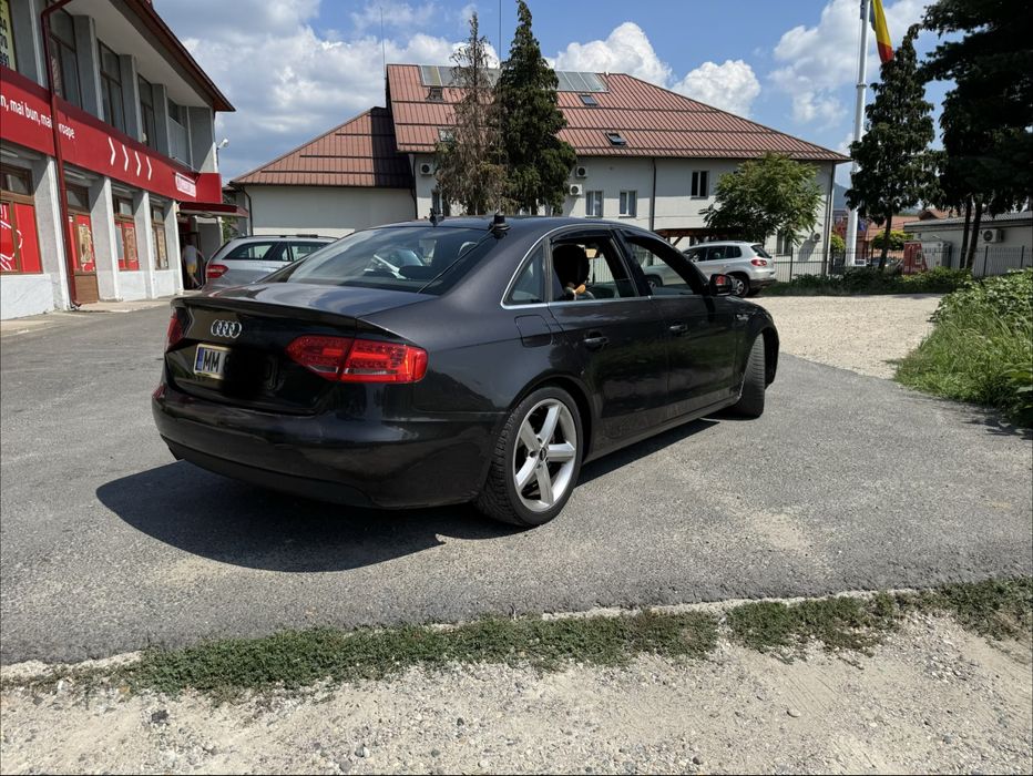 AUDI A4 2010 — imagine 4