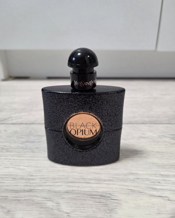Продам новые духи