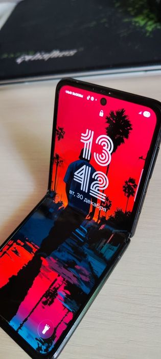 Самсунг Flip3 256гб