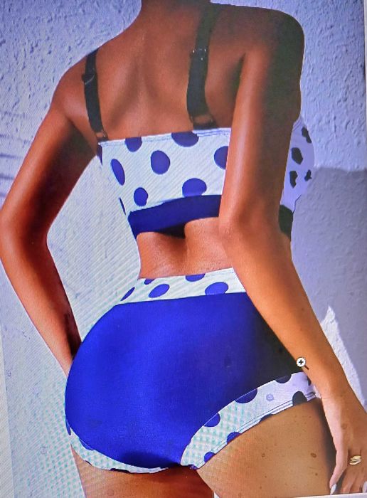 Vand costum baie din 2 piese, model deosebit, masura S, nou