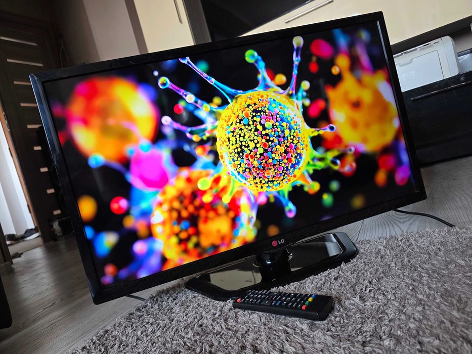Televizor LG 82cm HD