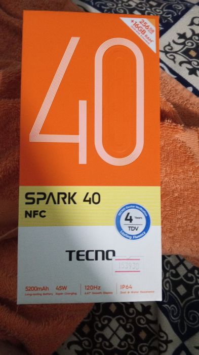 Техно Спарк 40 на гарантии