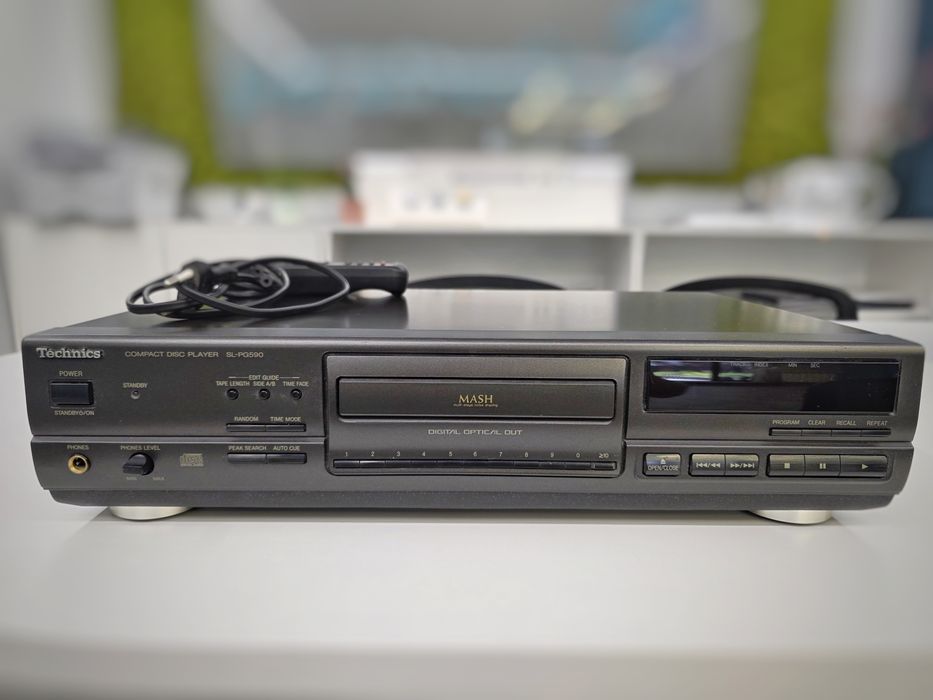 CD плеър Technics SL-PG590