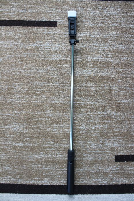 (Bluetooth)Selfie Stick/(Блутут)Селфи стик за всички видове смартфони