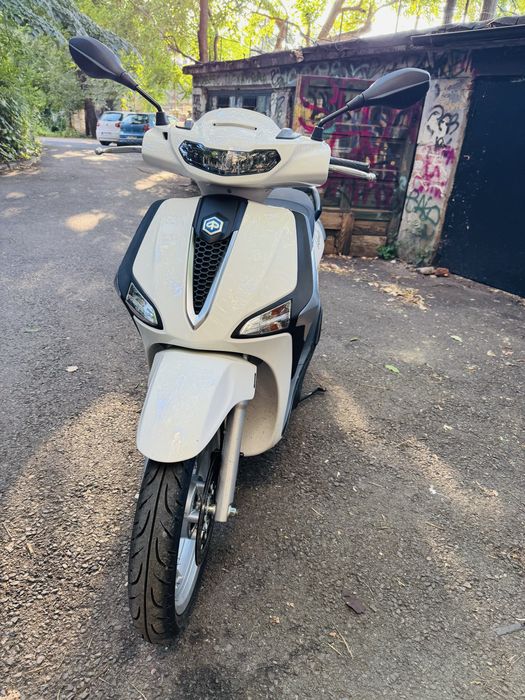 Vand 3 bucati Piaggio Liberty 125 2026 NOI