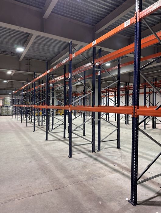 Rafturi metalice industriale