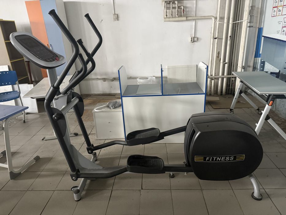 Эллипс тренажёр , тренажер