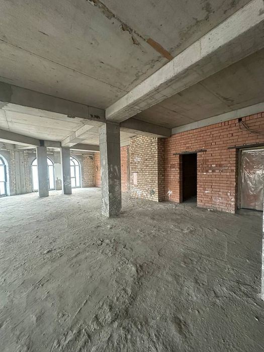 Продается 5ти ком квартира, ЖК Узбегим, ор-р: ул. Бабура, 176м²