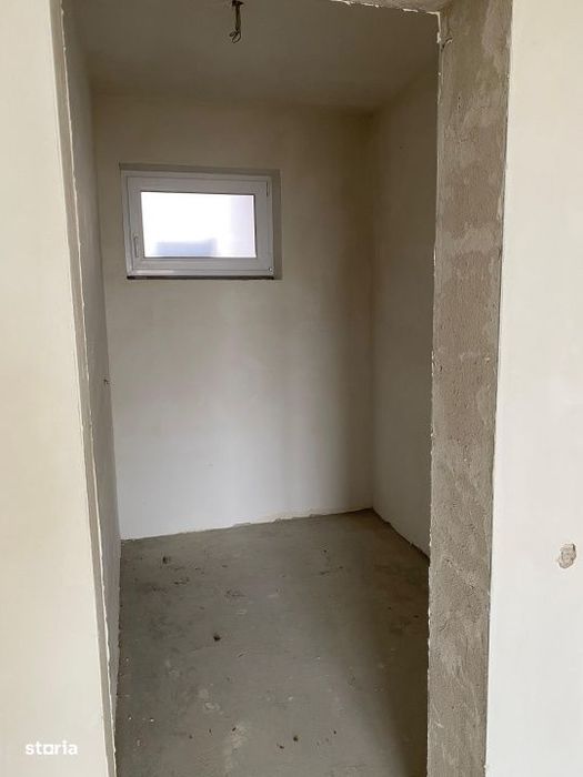 Apartament tip casa, 3 camere pe 2 nivele, gradina privata plus garaj