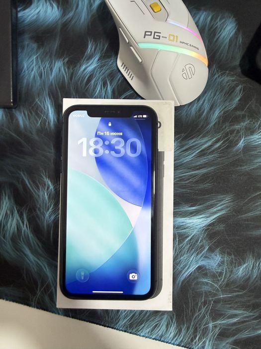 Iphone 11 64 ГБ 78%  каробка документ