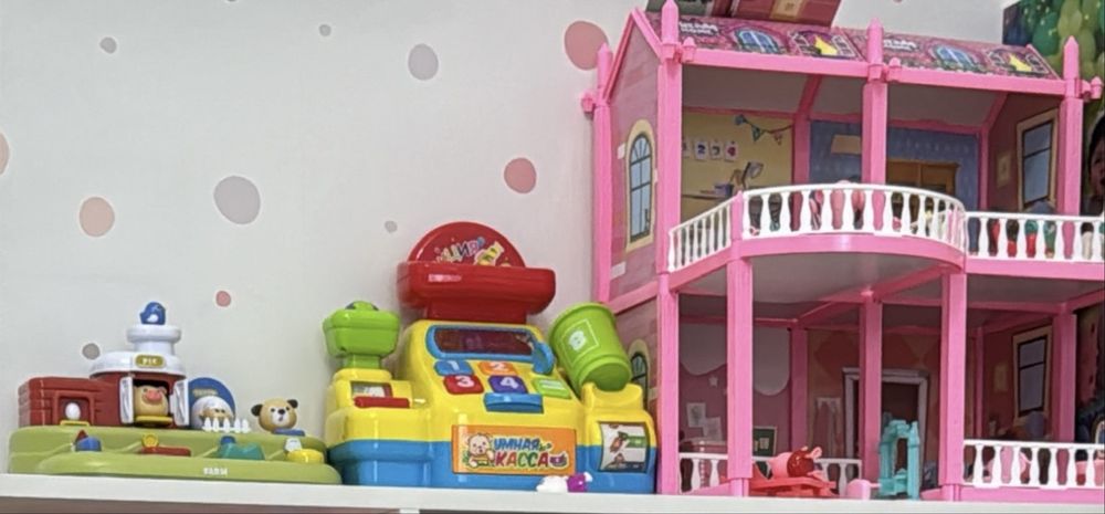 Домик лля кукол розовый