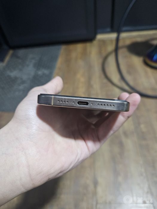 Продаётся iPhone 16 pro max