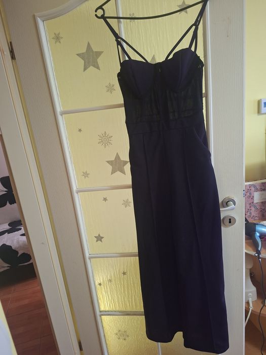 Salopetă neagră din plasă cu corset cu bretele spaghete marimea S-80 l