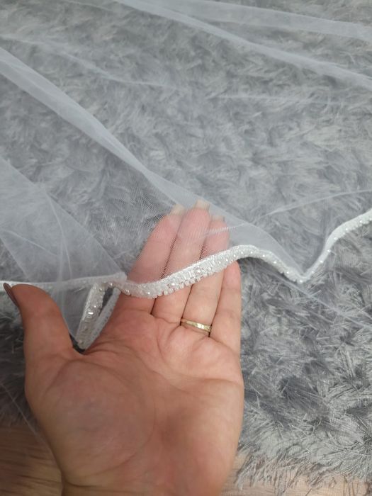 Voal de mireasa nou fără pieptan