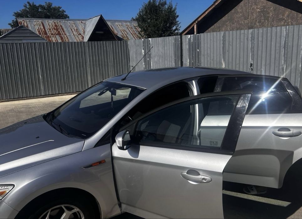 FORD Mondeo 2010 — imagine 4