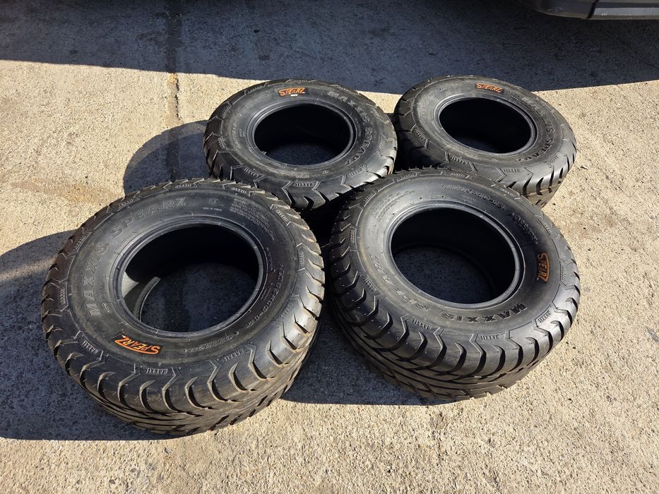 Anvelope atv maxxis spearz 12" stradă  impecabile ca noi