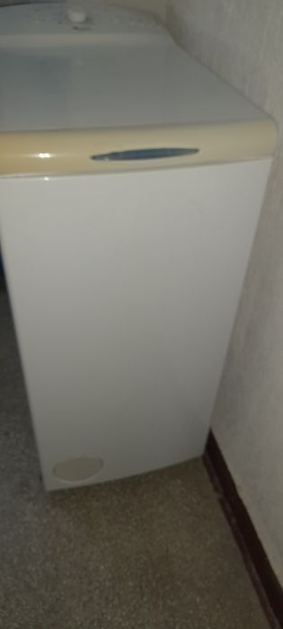 Masina de spalat Whirlpool verticala 5 kg