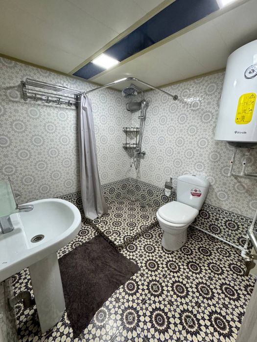 Mirzo Ulug‘bek tumanida 132 m² tayyor ofis / podval 2 qavatli