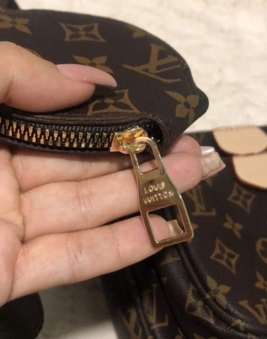 Geanta 3 in 1 LV,logo metalic auriu, saculet, etichetă