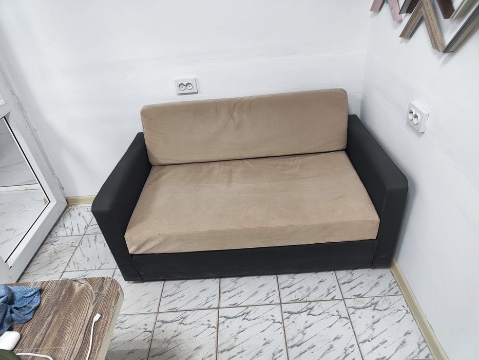 Диван раскладной как кровать б/у