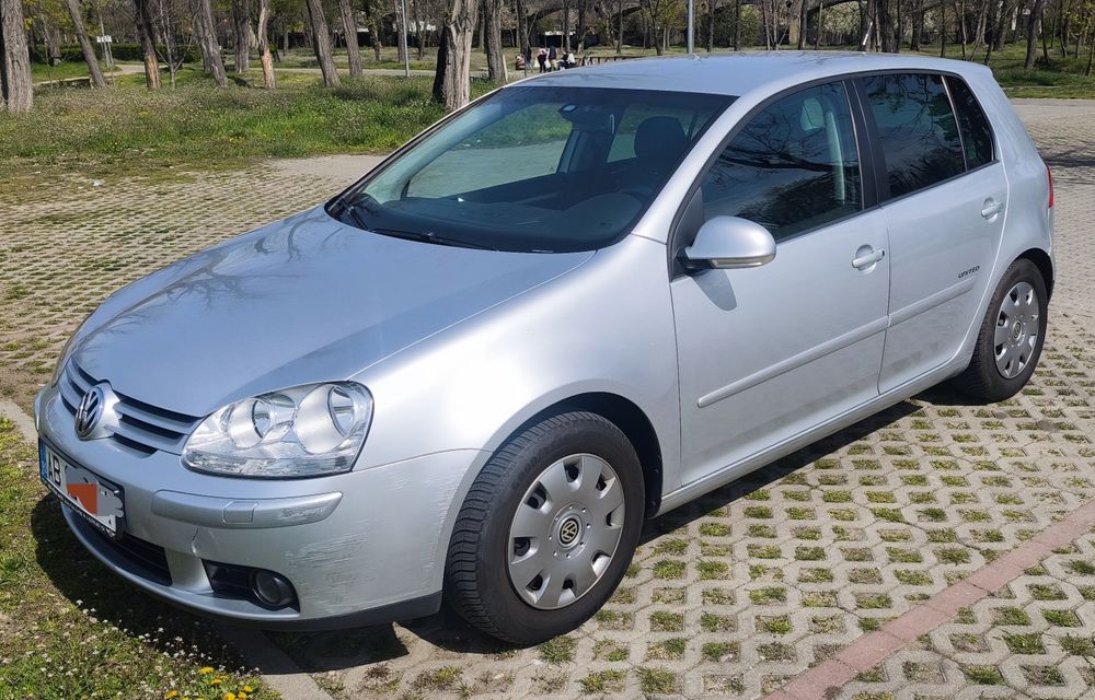 Vând Golf 5 2008