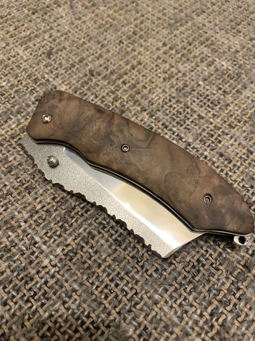 Колекционерски сгъваем нож