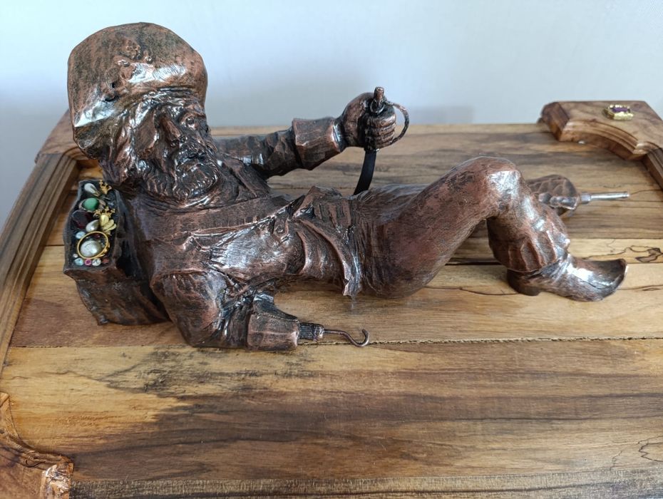 Сундук для интерьера