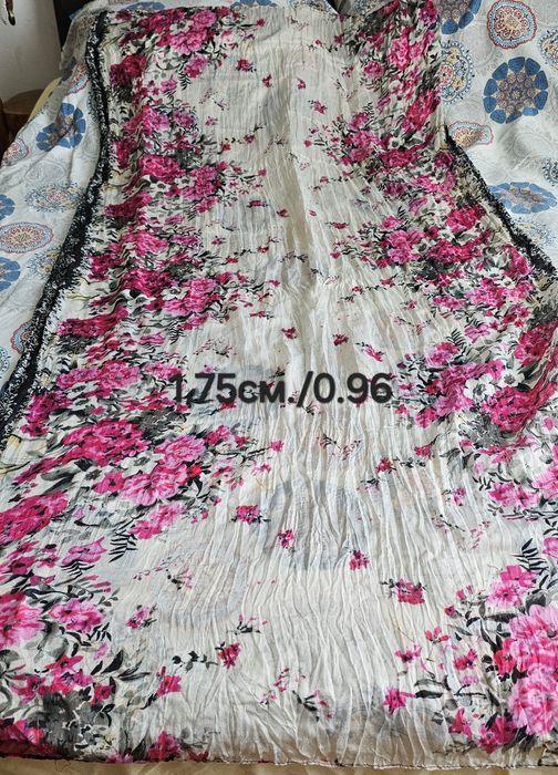 Красиви летни шалове за допълнение на официално и ежедневно облекло