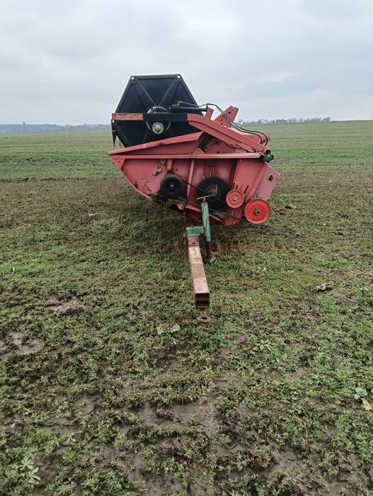 Vând heder păioase CASE1030