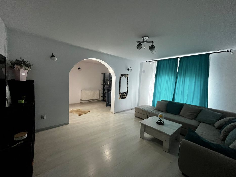 Casa de Vanzare -Pecineaga