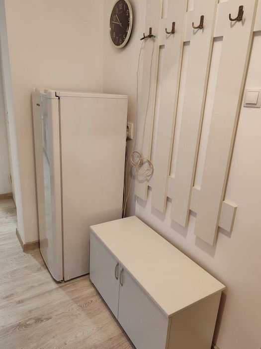 Închiriez apartament