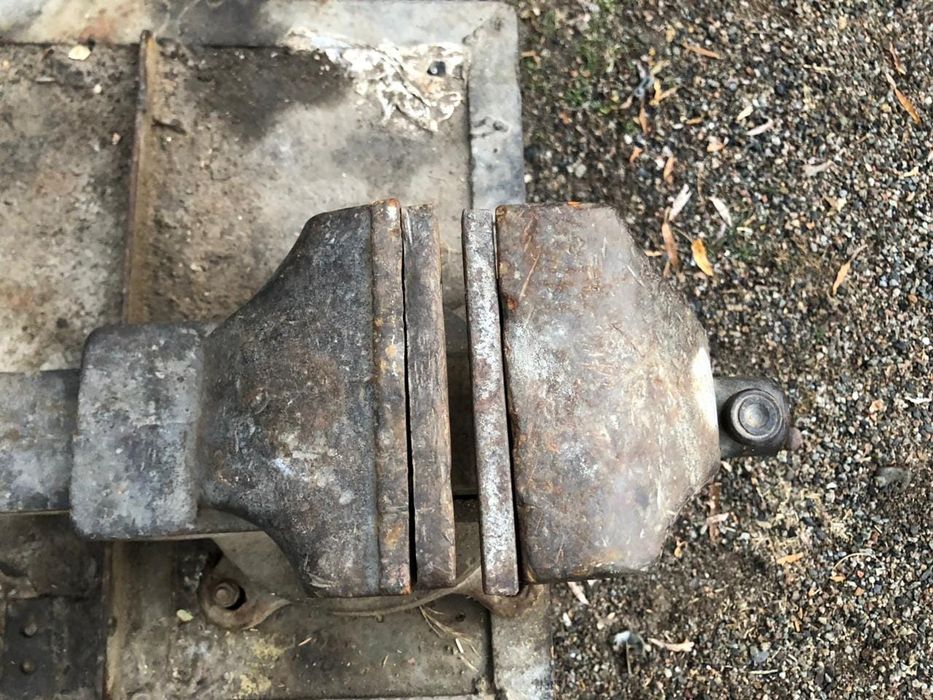 Тиски большой СССР в идеале