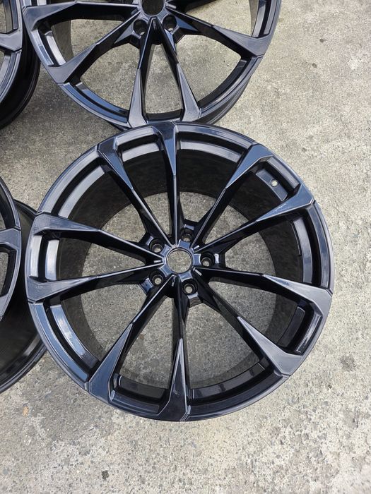 Jate Originale Lamborghini Urus 23