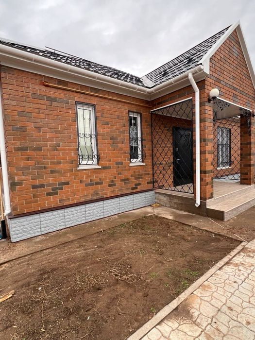 Продам частный дом в Асане