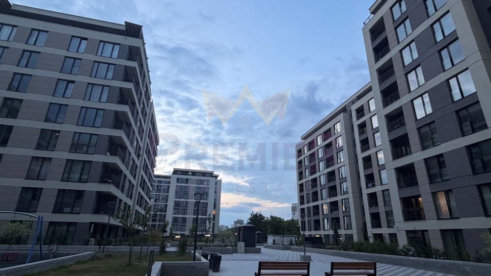 Тристаен апартамент с двоен подземен гараж в кв. Тракия - снимка 1