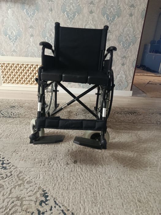 Инвалидная коляска