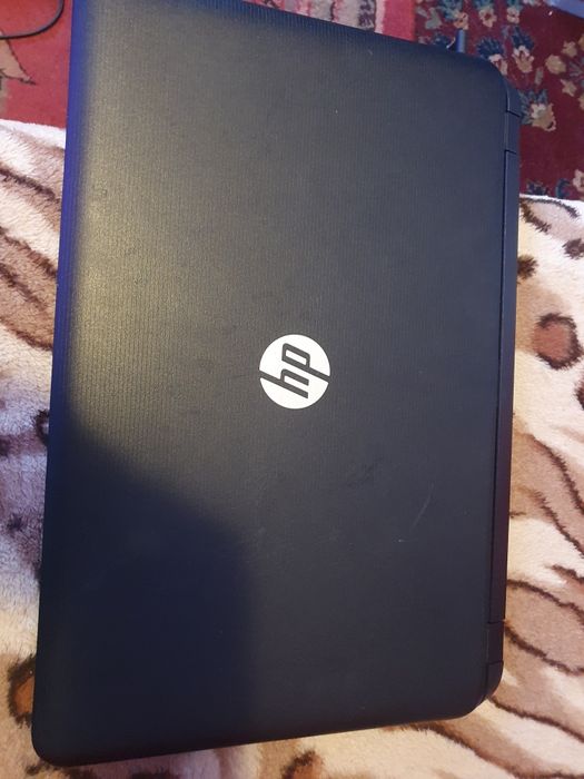 Laptop hp 111Gb  de vânzare