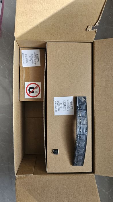Kit service pentru repararea fierăstrăului circular DeWalt DCS570 / DCS572