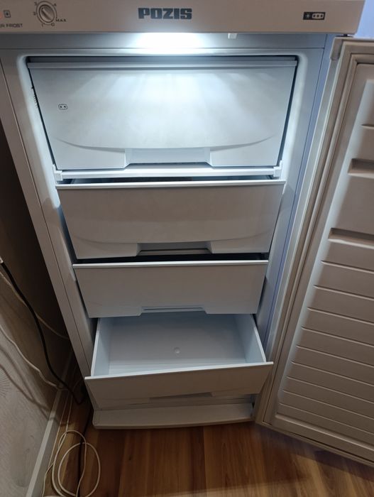 Морозильник, в отличном состоянии