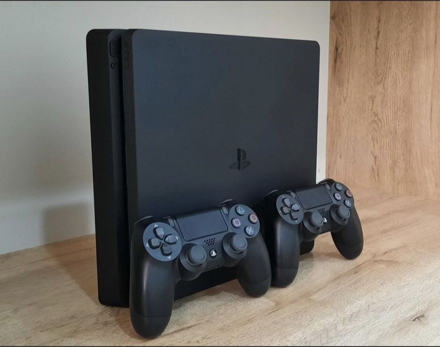 Playstation 4 Slim 1TB