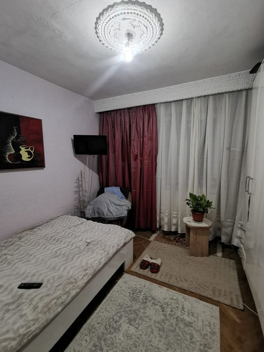Vand apartament 3 camere Targu Ocna