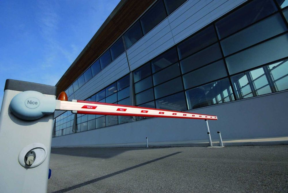 Установка Шлагбаума, автоматического