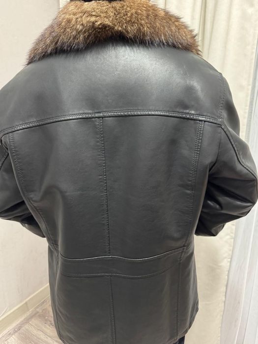 Продам мужскую дубленку