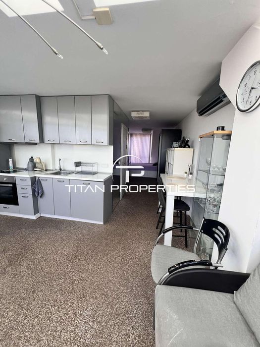 Дава се под наем Едностаен апартамент в Бургас, Лазур - 35 кв.м за 382.5 € - Снимка #2